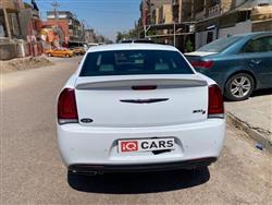 كرايسلر 300